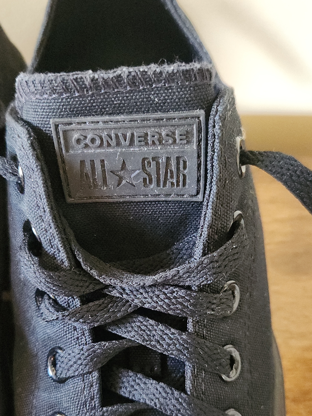 Converse Unisex Classic Black Canvas Low-Top Sneakers Women's Size 8.5 - Picture 6 of 10